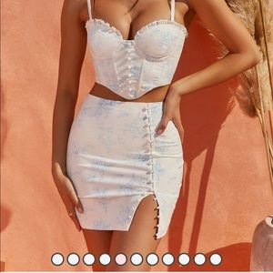 Ohpolly, mini skirt in pastel blue & floral